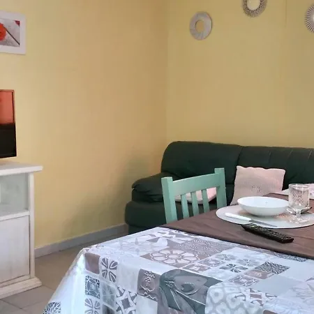 Al Muro Di Cinta Apartment Carloforte (Isola di San Pietro)